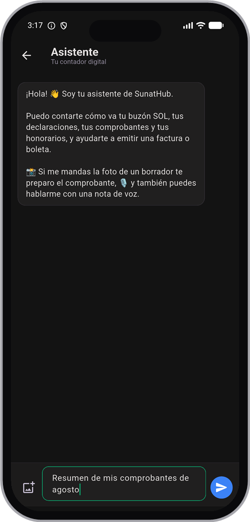 El Asistente respondiendo por chat